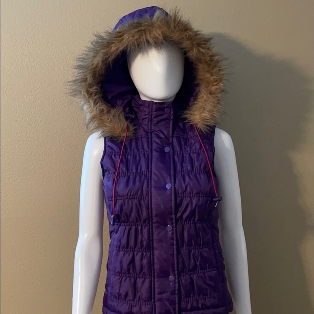 SO purple vest - Picture 2 of 2